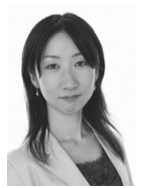 秋葉由美子