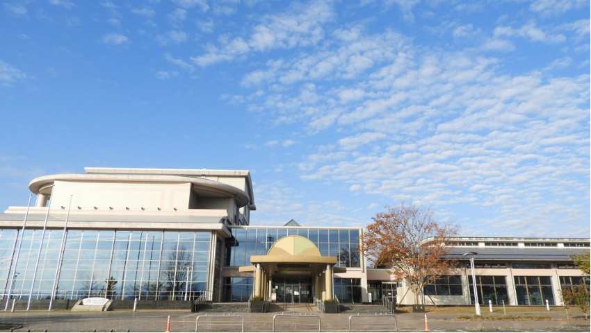 三股町立文化会館